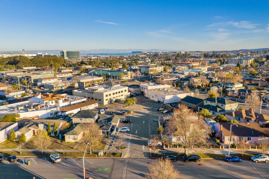 More Photos Of 1601-1615 El Camino Real, Millbrae Storefront For Lease