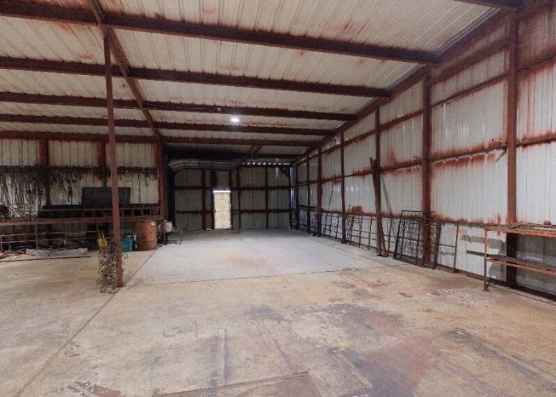 More Photos Of 4824 Pontchartrain Dr, Slidell Light Manufacturing For Sale