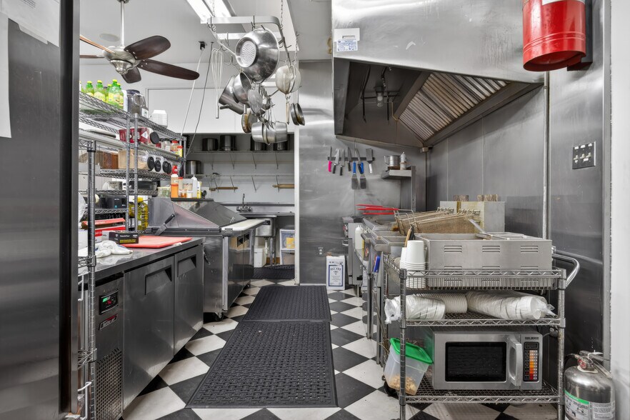 More Photos Of 2693 Community Dr, Bath Restaurant For Sale