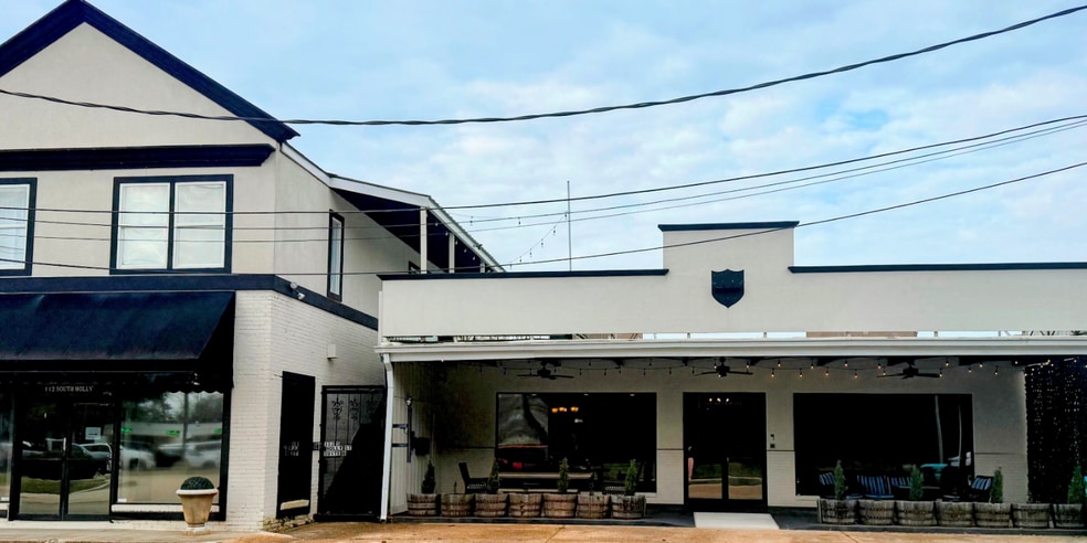 Primary Photo Of 112 S Holly St, Hammond Office Residential For Lease
