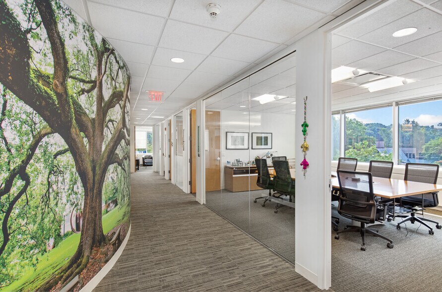 More Photos Of 9 Old Kings Hwy S, Darien Office For Lease