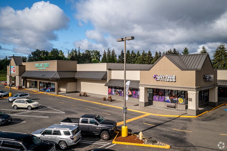 More Photos Of 900 Meridian Ave E, Milton General Retail For Lease