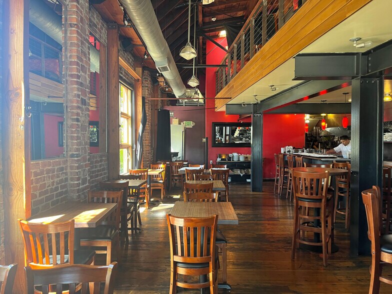 More Photos Of 1501 Solano Ave, Albany Restaurant For Lease