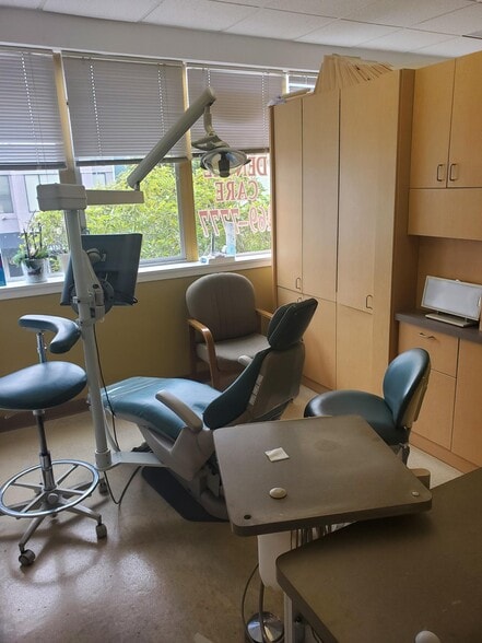 More Photos Of 2645 Ocean Ave, San Francisco Medical For Lease