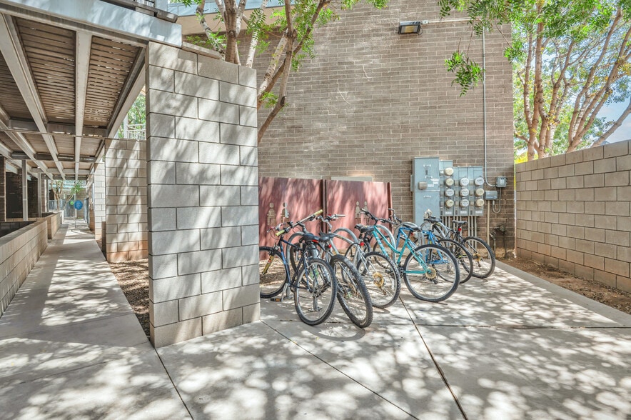 More Photos Of 1100 E Lemon St, Tempe Apartments For Sale