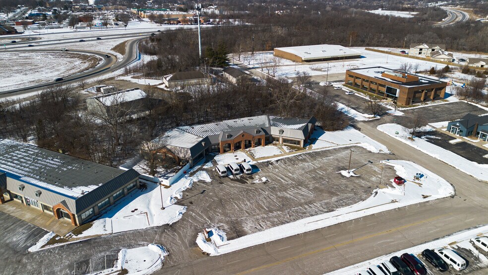 More Photos Of 3730 S Elizabeth St, Independence Medical For Lease