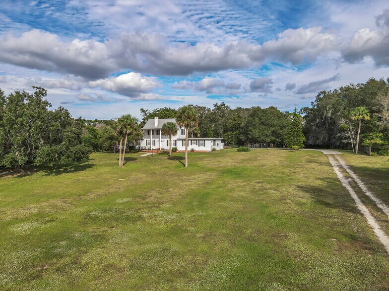 More Photos Of 2575 US Highway 1, Mims Land For Sale