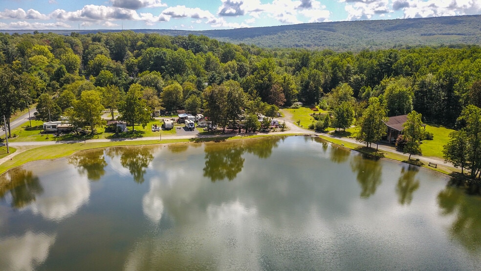 More Photos Of 63 Blue Mountain rd, Schuylkill Haven Trailer Camper Park For Sale