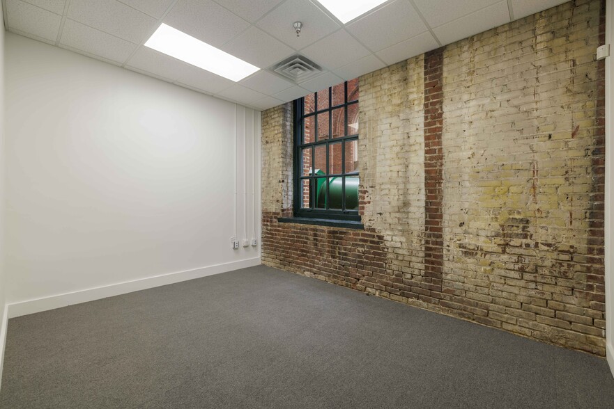 More Photos Of 505 Tennessee St, Memphis Apartments For Sale