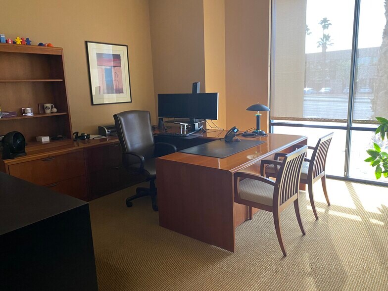 More Photos Of 41990 Cook St, Palm Desert Medical For Lease