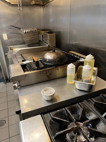 More Photos Of 1522 Jefferson Blvd, West Sacramento Restaurant For Lease