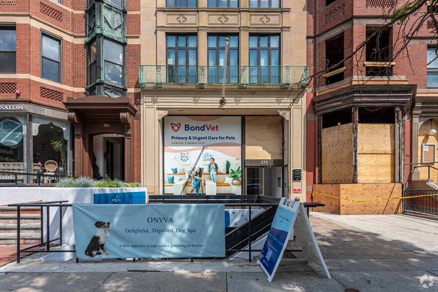 More Photos Of 171 Newbury St, Boston Medical For Lease