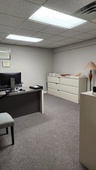 More Photos Of 256 Columbia Tpke, Florham Park Medical For Sale