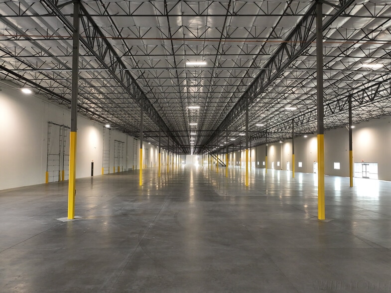 More Photos Of SEC Roosevelt St & 211th Ave, Buckeye Unknown For Lease