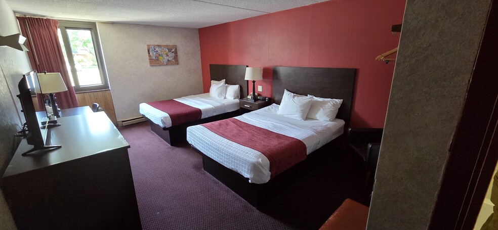 More Photos Of 1030 Arsenal St, Watertown Hotel For Sale