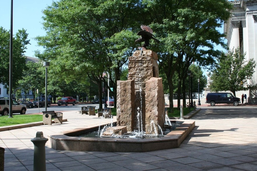 More Photos Of 1350 Main St, Springfield Office For Lease