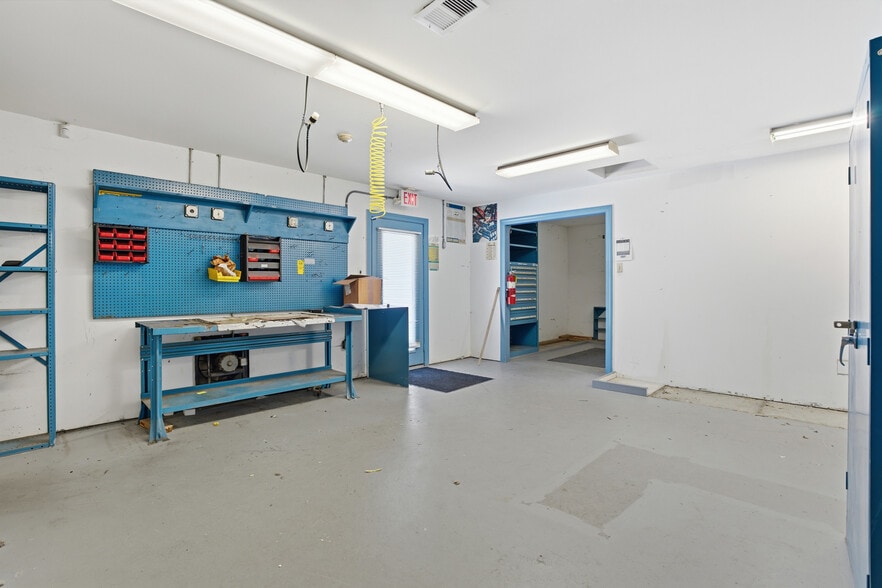 More Photos Of 105 High St, Dublin Flex For Sale