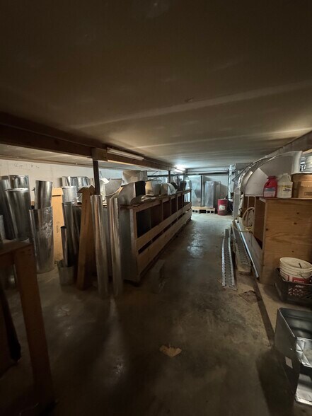 More Photos Of 1412 W Kirkwood Ave, Bloomington Industrial For Sale