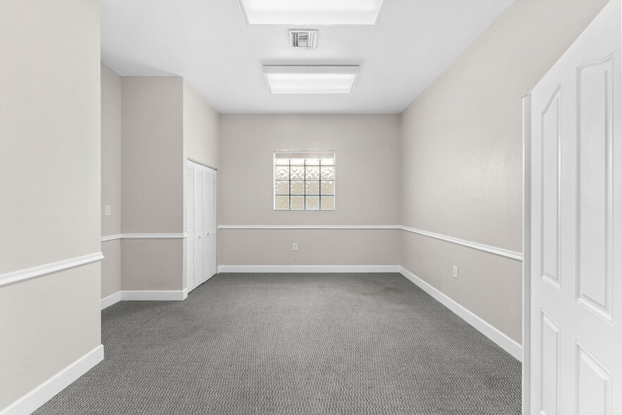 More Photos Of 226 King St, Cocoa Unknown For Lease
