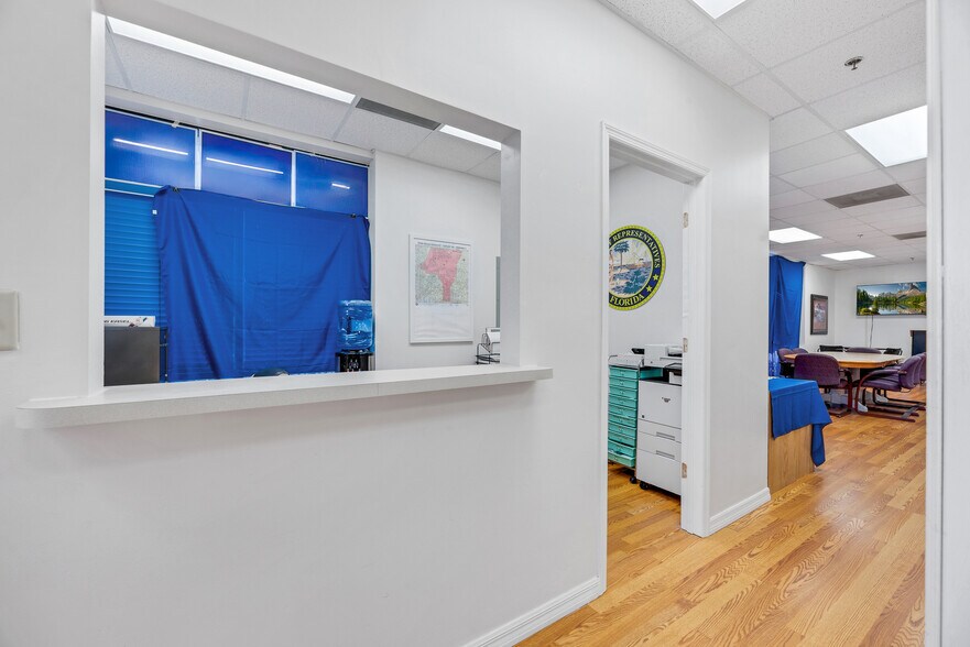 More Photos Of 13220-13280 N 56th St, Temple Terrace Medical For Sale