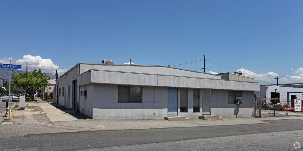 More Photos Of 1621-1623 W Gladstone St, Azusa Warehouse For Sale