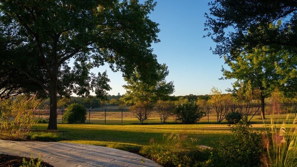 More Photos Of 2409 Commerce st, San Saba Land For Sale