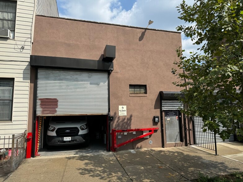 Primary Photo Of 149 Hull St, Brooklyn Warehouse For Sale