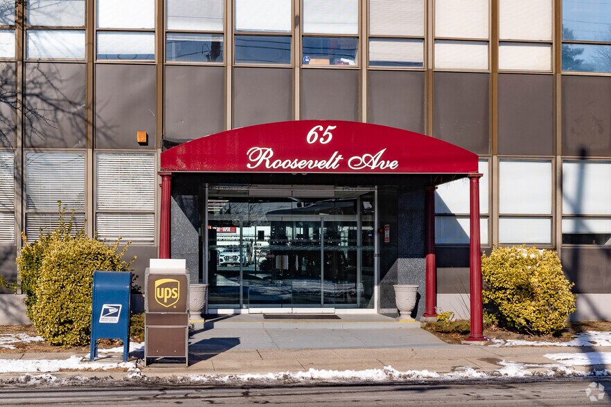 More Photos Of 65 Roosevelt Ave, Valley Stream Medical For Lease