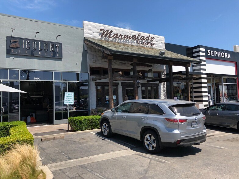 Primary Photo Of 3874-3896 Cross Creek Rd, Malibu Storefront For Lease