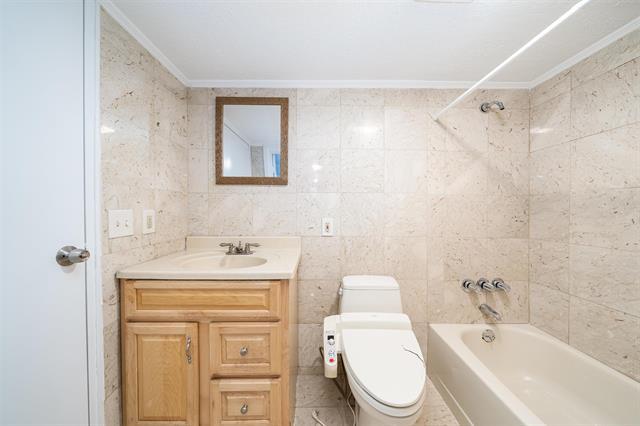 More Photos Of 168 COLES St, Jersey City Office Residential For Sale