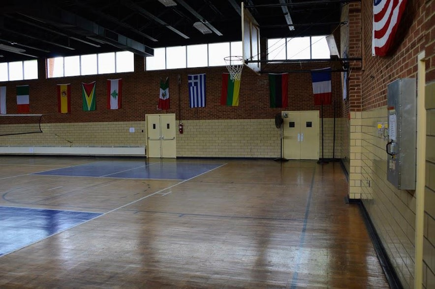 More Photos Of 2300 Mahantongo St, Pottsville Theater Concert Hall For Sale