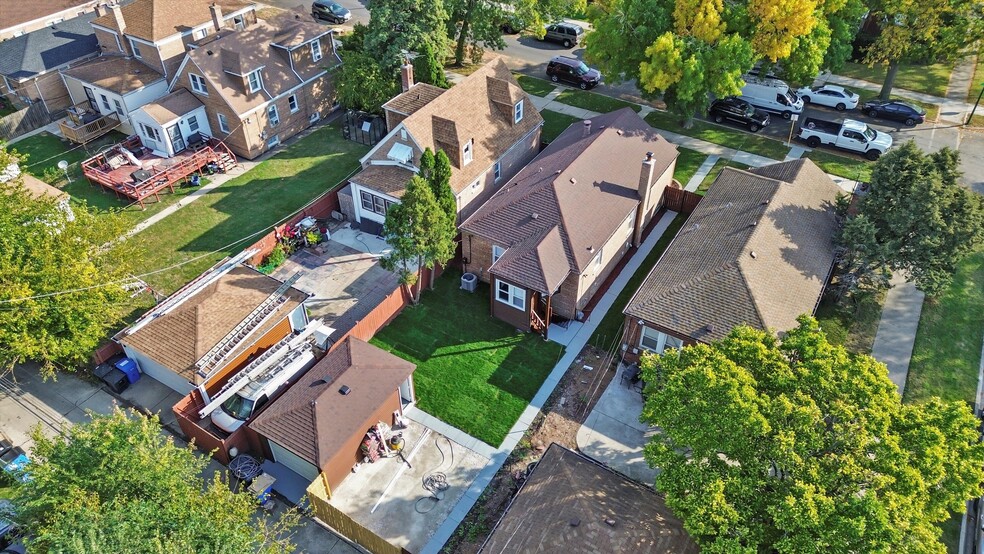 More Photos Of 14721 Kilbourne Ave, Midlothian Schools For Sale