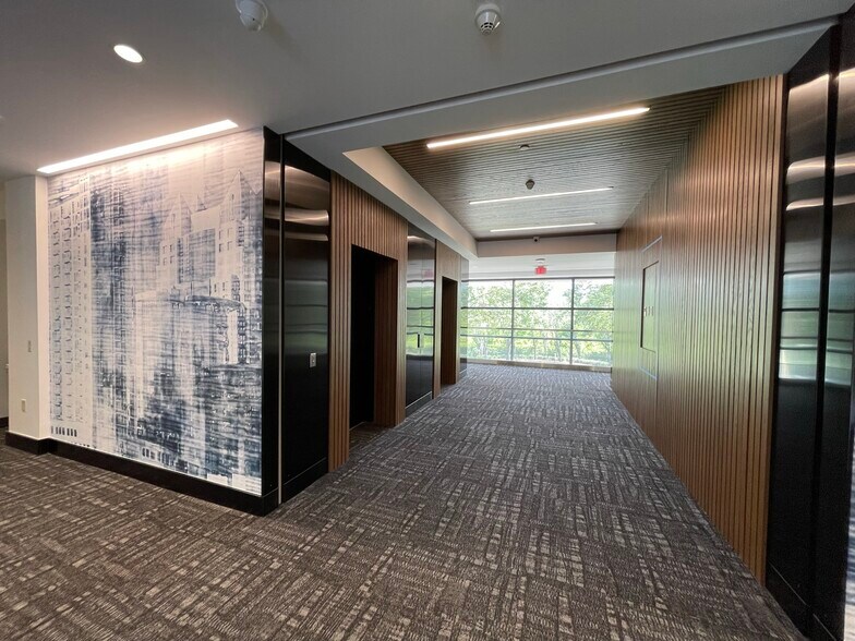 More Photos Of 6649 Westwood Blvd, Orlando Unknown For Lease