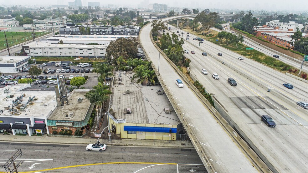 More Photos Of 11251 National Blvd, Los Angeles Office For Lease