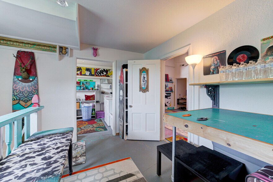 More Photos Of 117 W Harrison Ave, Guthrie Storefront Retail Residential For Sale