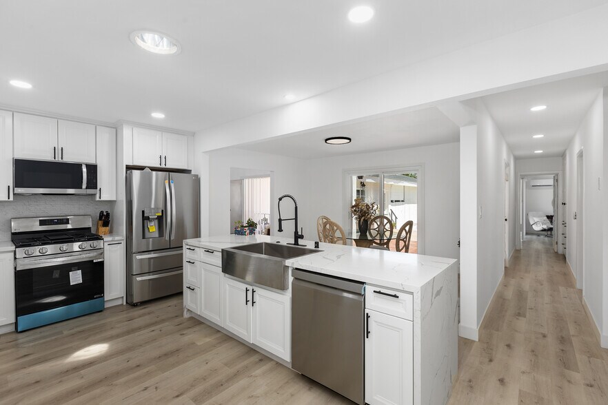 More Photos Of 5590 Shasta Ln, La Mesa Apartments For Sale