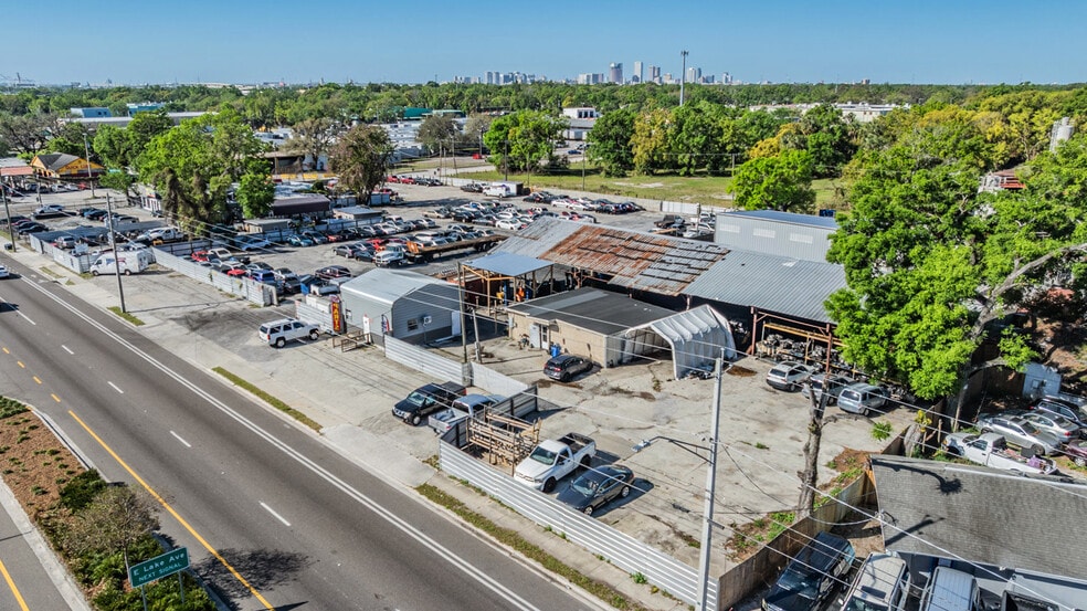Primary Photo Of 3710 N 40th St, Tampa Auto Salvage Facility For Sale