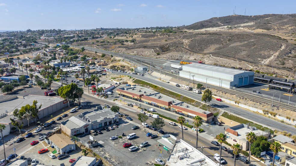 More Photos Of 501 E San Ysidro Blvd, San Ysidro Unknown For Lease
