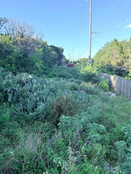 More Photos Of 98 Mission Dr, New Braunfels Land For Sale