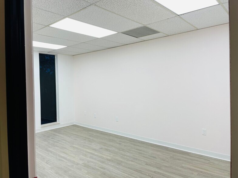 More Photos Of 3118 Gulf To Bay Blvd, Clearwater Medical For Lease