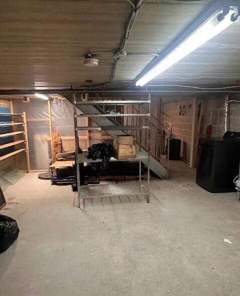 More Photos Of 2910 Boardwalk, Wildwood Storefront For Sale