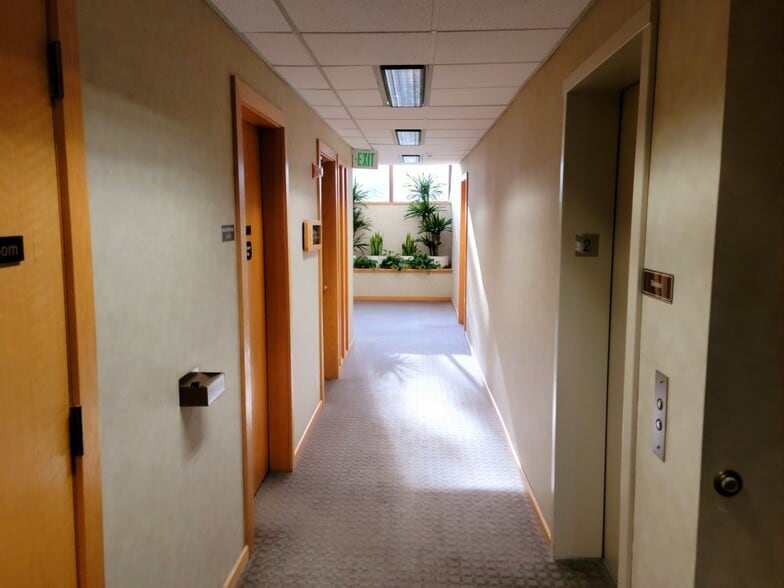 More Photos Of 118 SW 330th St, Federal Way Medical For Lease