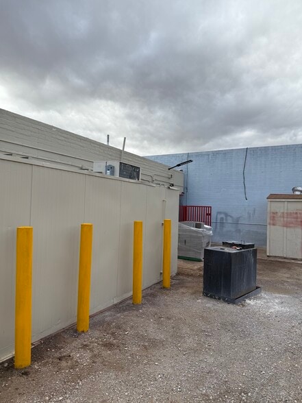 More Photos Of 627 N 2nd Ave, Ajo Restaurant For Sale