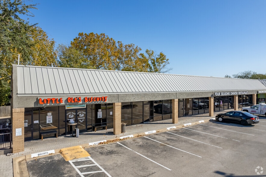 Primary Photo Of 14735 Bratton Ln, Austin Unknown For Lease