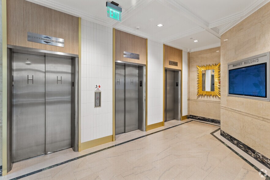 More Photos Of 224 Datura St, West Palm Beach Office For Lease