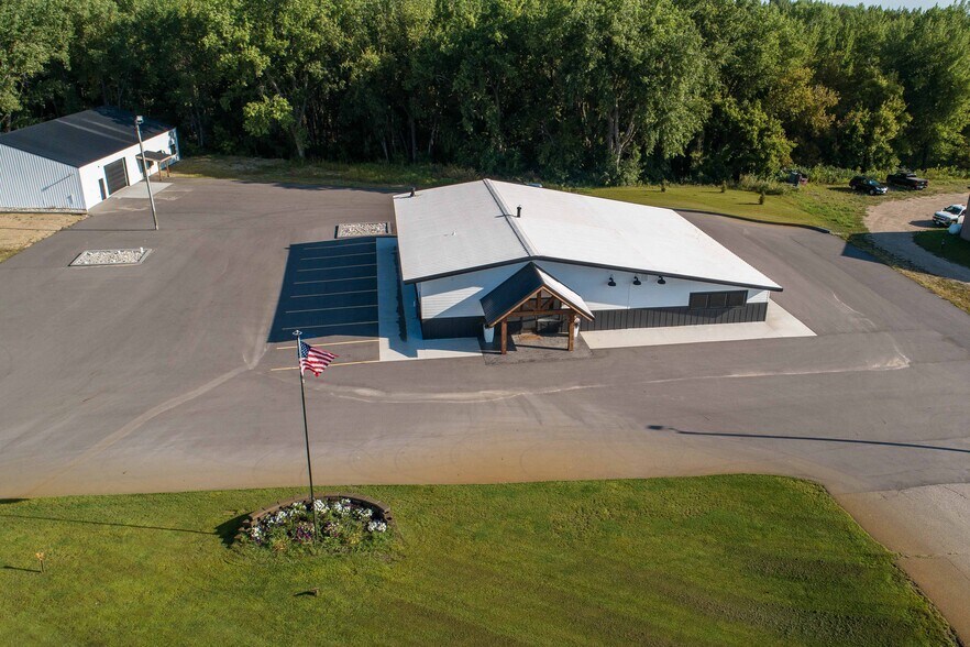 More Photos Of 3327 E Fir Ave, Fergus Falls Industrial For Sale