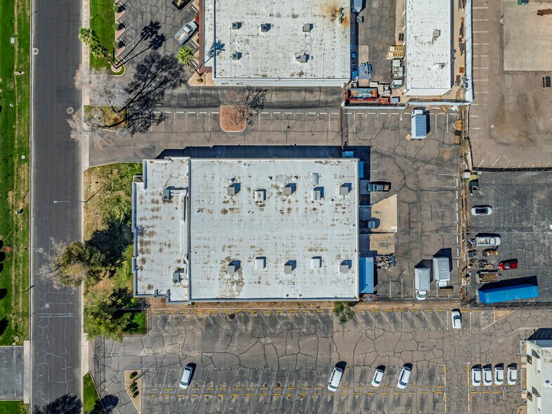 More Photos Of 2326 E Magnolia St, Phoenix Distribution For Lease