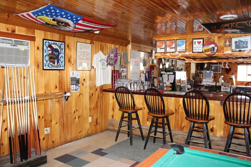 More Photos Of 181 Waterville Rd, Belfast Restaurant For Lease