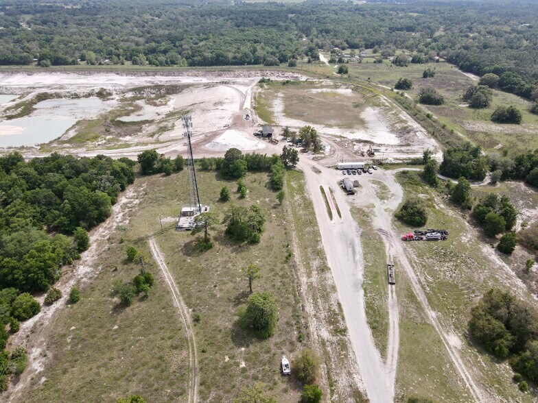 More Photos Of 18824 County Line Rd, Spring Hill Land For Sale