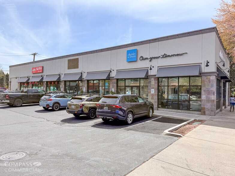 More Photos Of 744 NW Bond St, Bend Storefront Retail Office For Lease